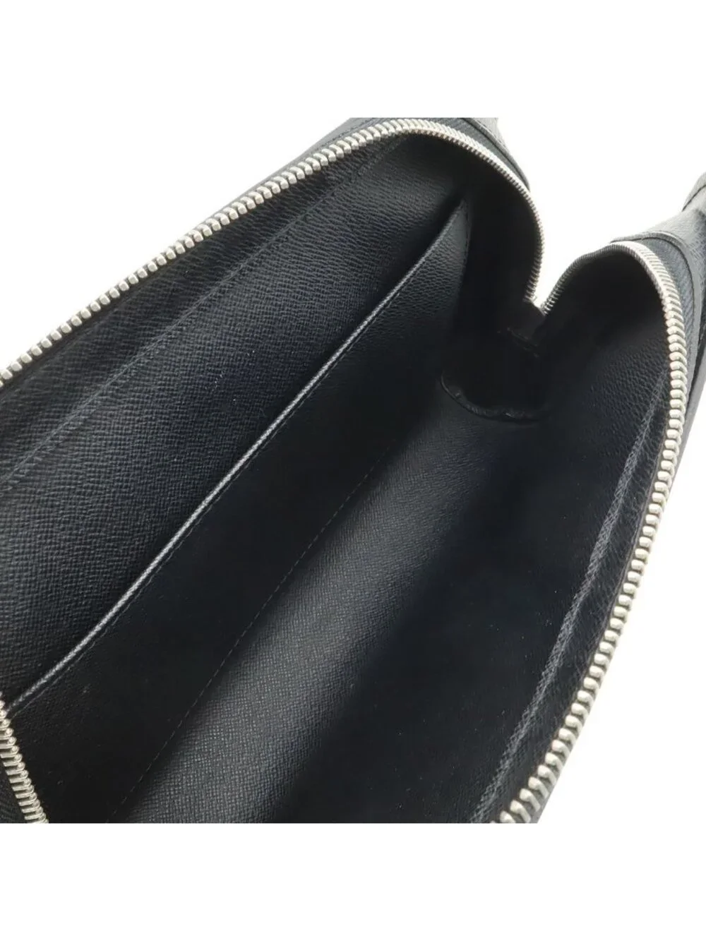 Louis Vuitton Taiga Baikal Clutch Handbag Ardoise Black